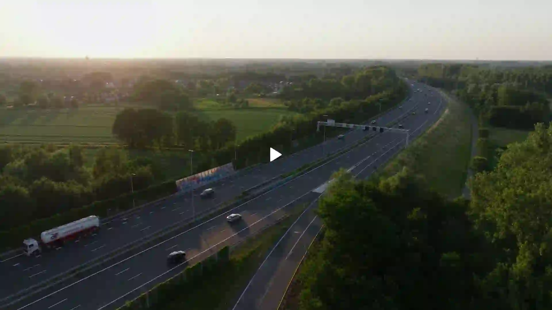 Stopcontact op Land - de Mobiliteits- en Energiesector aan het woord